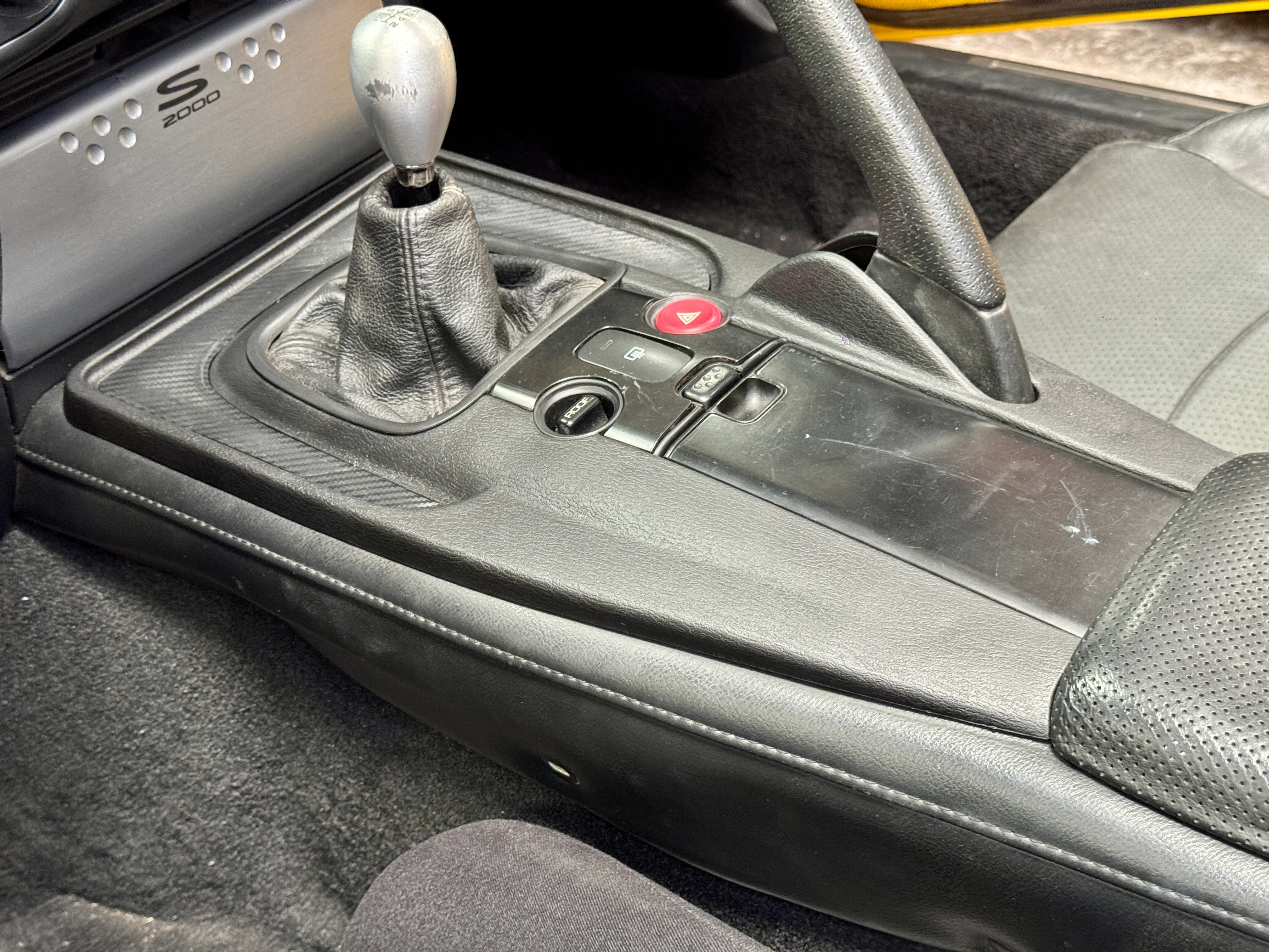 Ballade Sports OE Replacement AP2 S2000 Middle Center Console LHD - Image 9