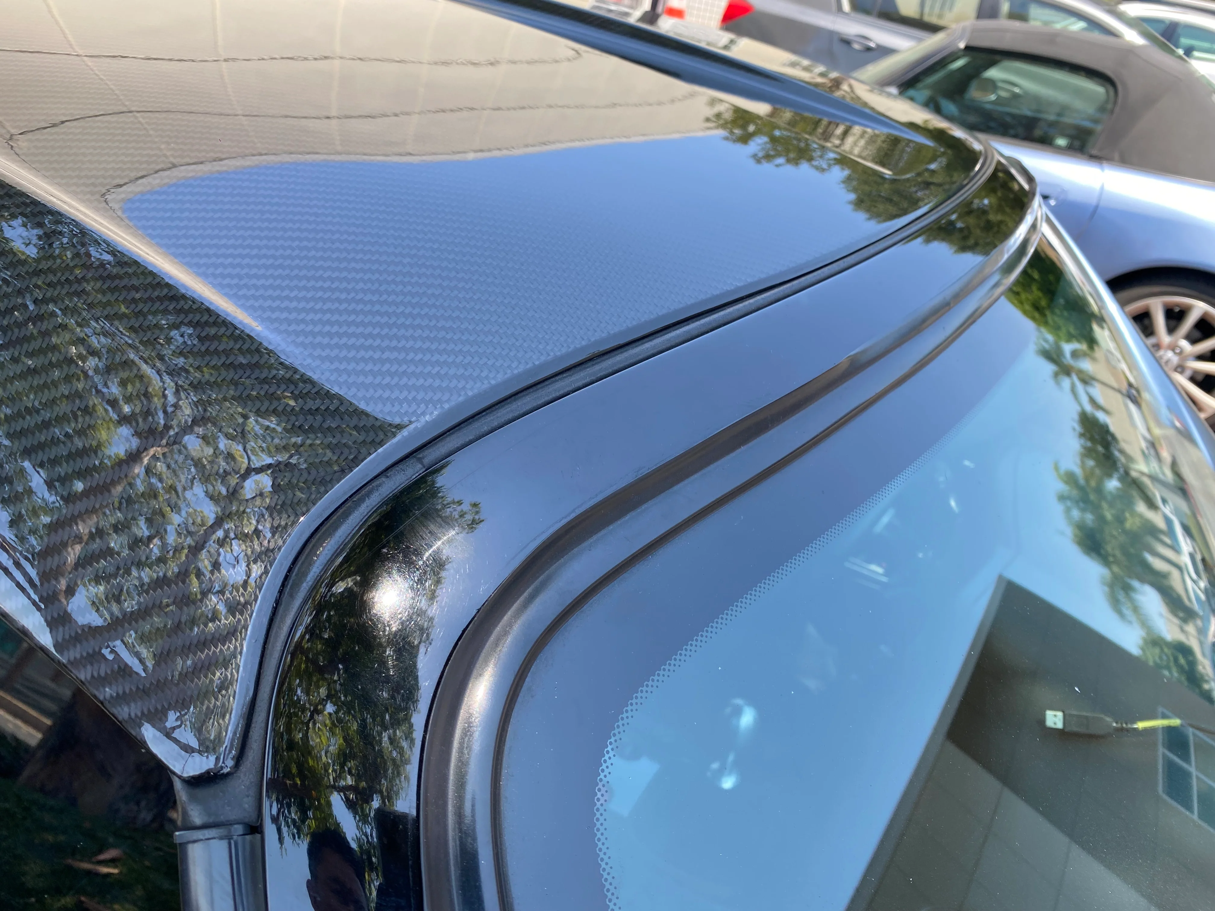 Karbon Haus 00-09 S2000 (Mugen) Carbon Hardtop w/ Tempered Glass - Image 10