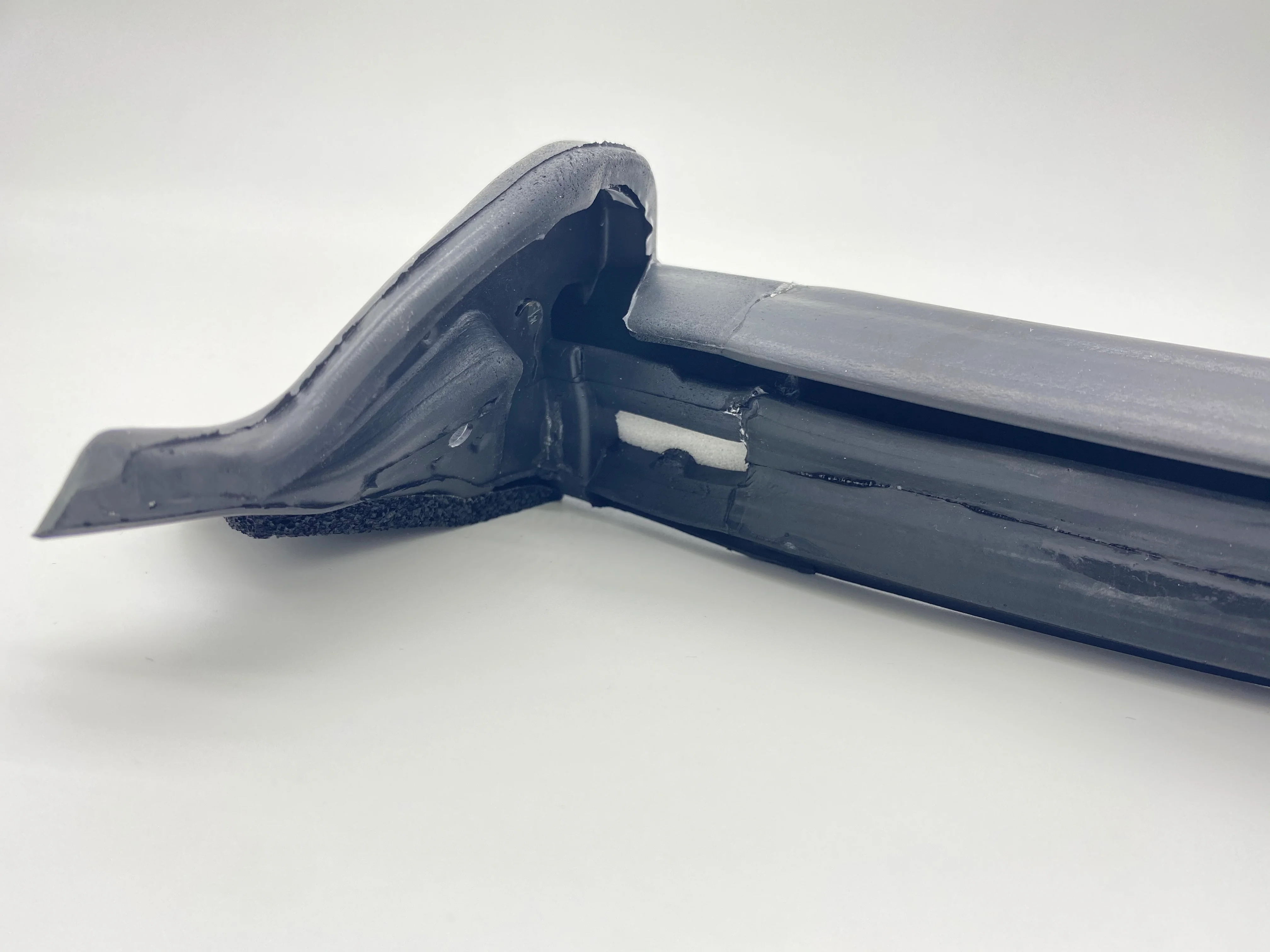 Honda 00-09 S2000 OE Replacement Hardtop Weatherstrip Seal Kit - Image 6