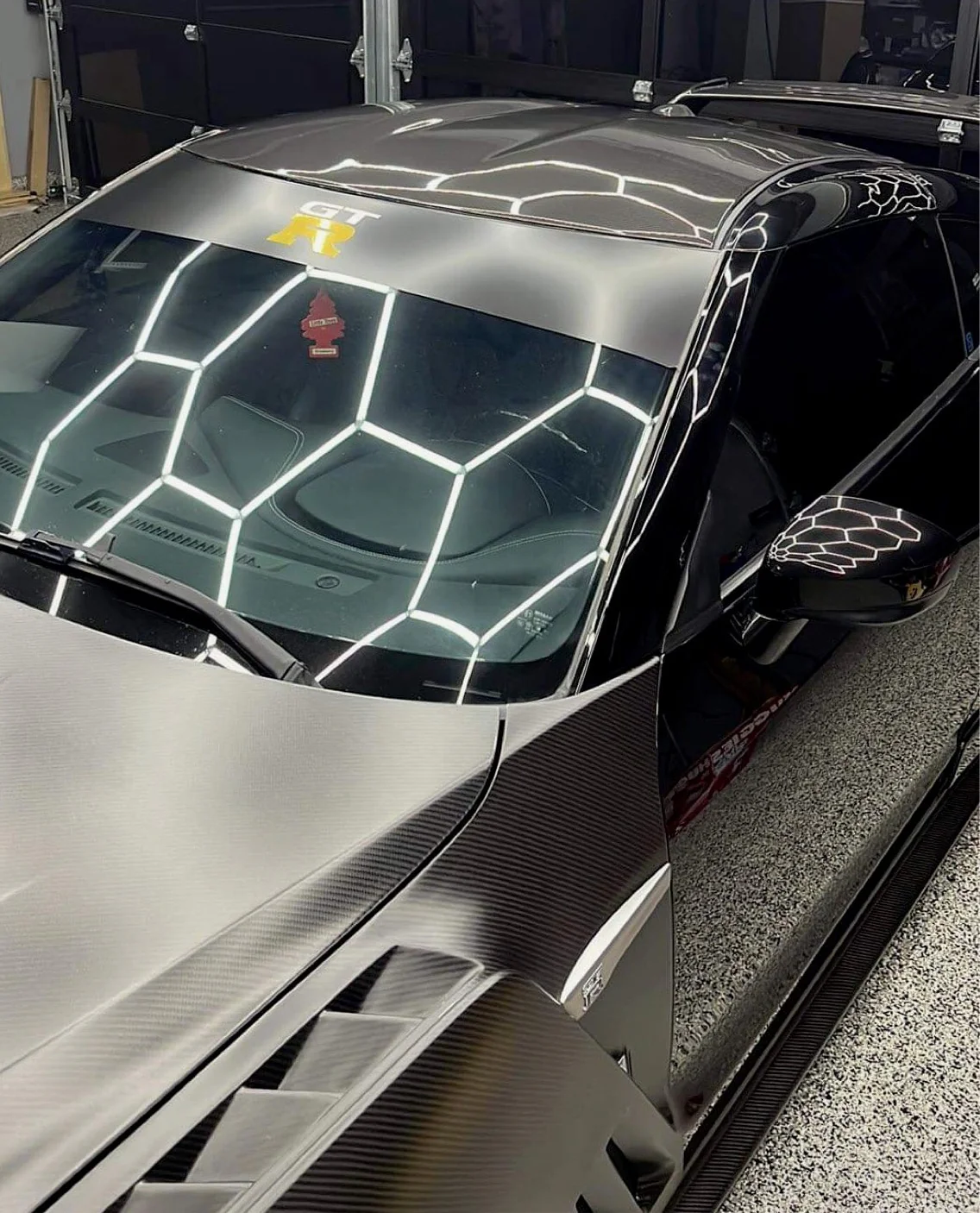 R35 GTR Carbon Roof Panel 2009-16 (GTR - R50 Inspired) - Image 17