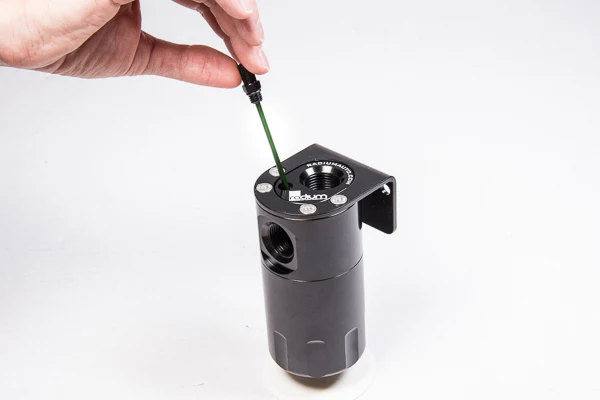 Radium Engineering Universal Single Catch Can - Image 4