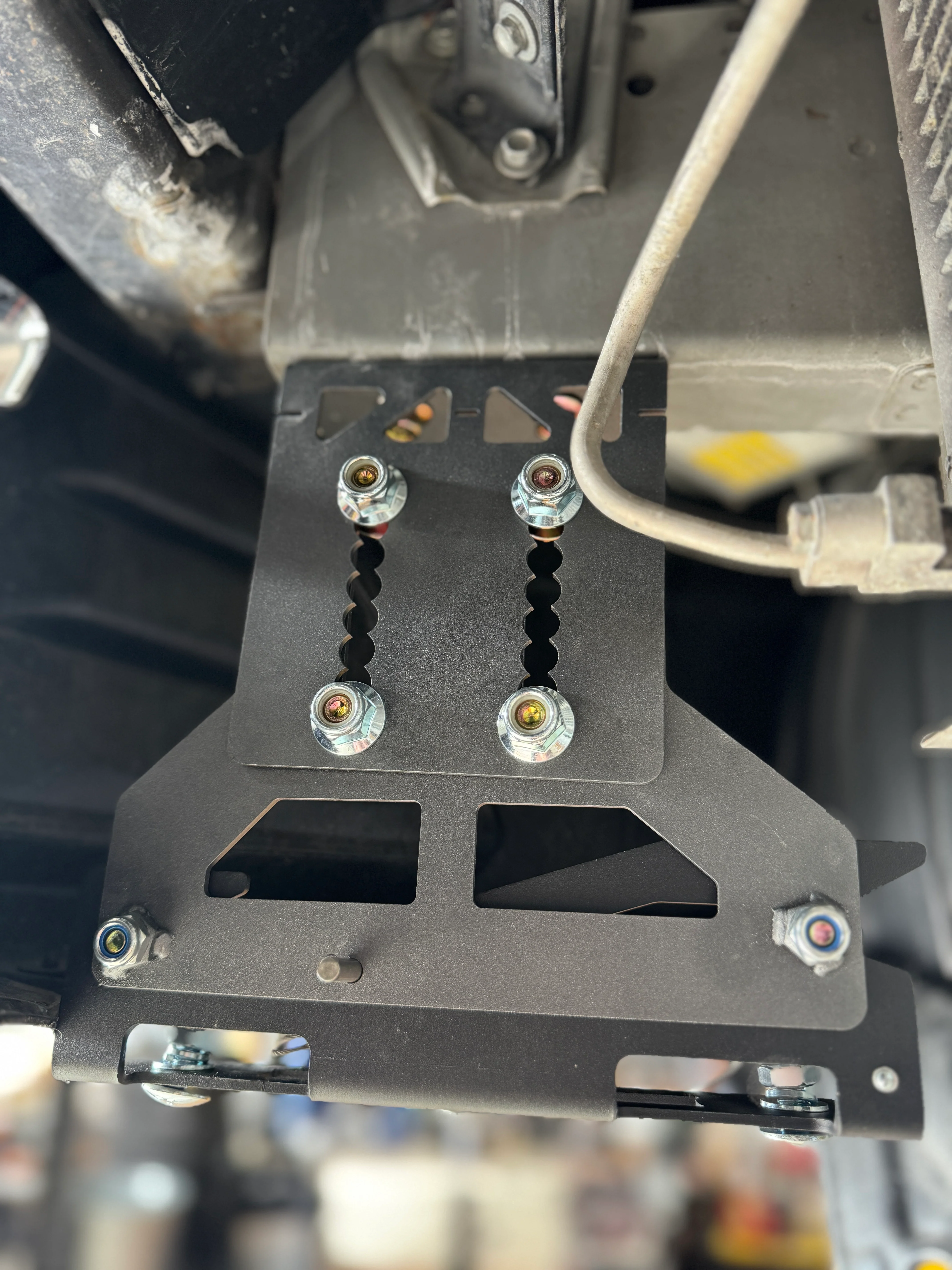 00-09 S2000 Chassis Mount Splitter Brackets - Image 5