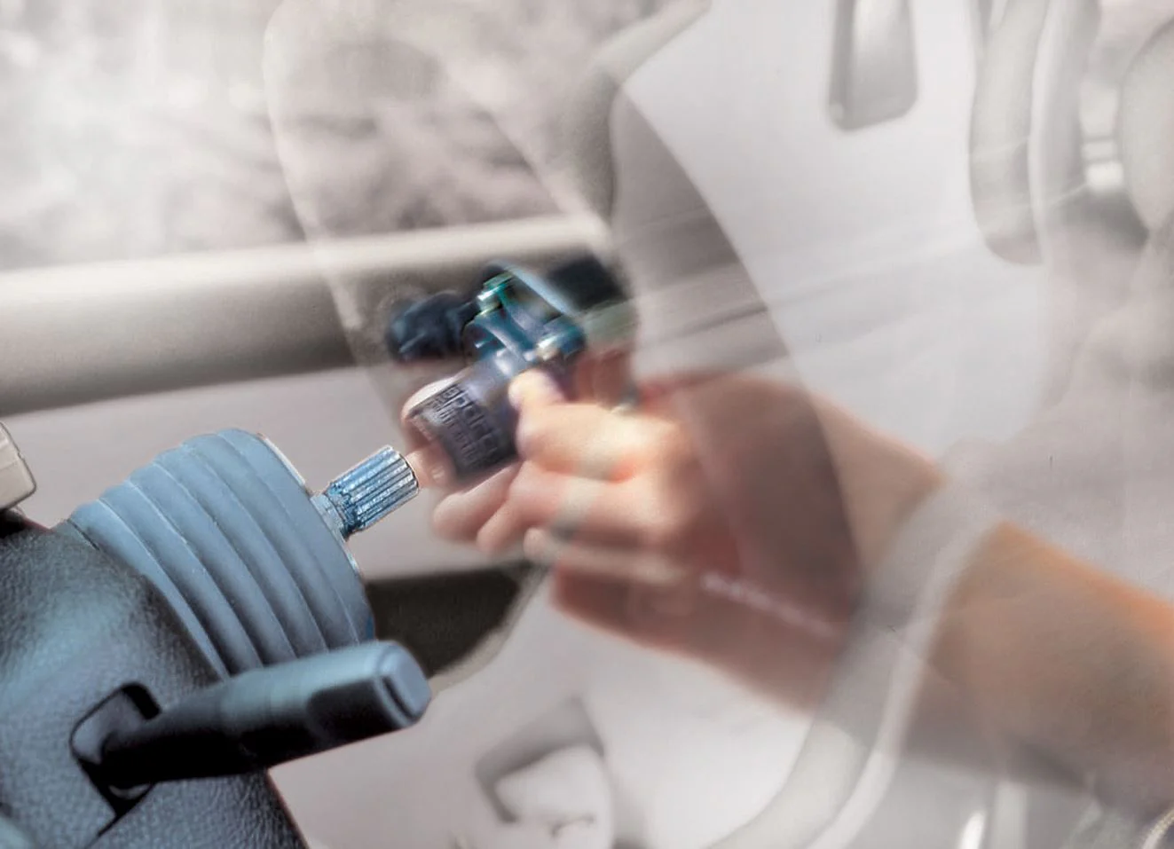 Sparco Steering Wheel Quick Release - Image 3