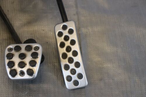 Used Honda S2000 Gas, Brake, Clutch Pedals Assemby - Image 4