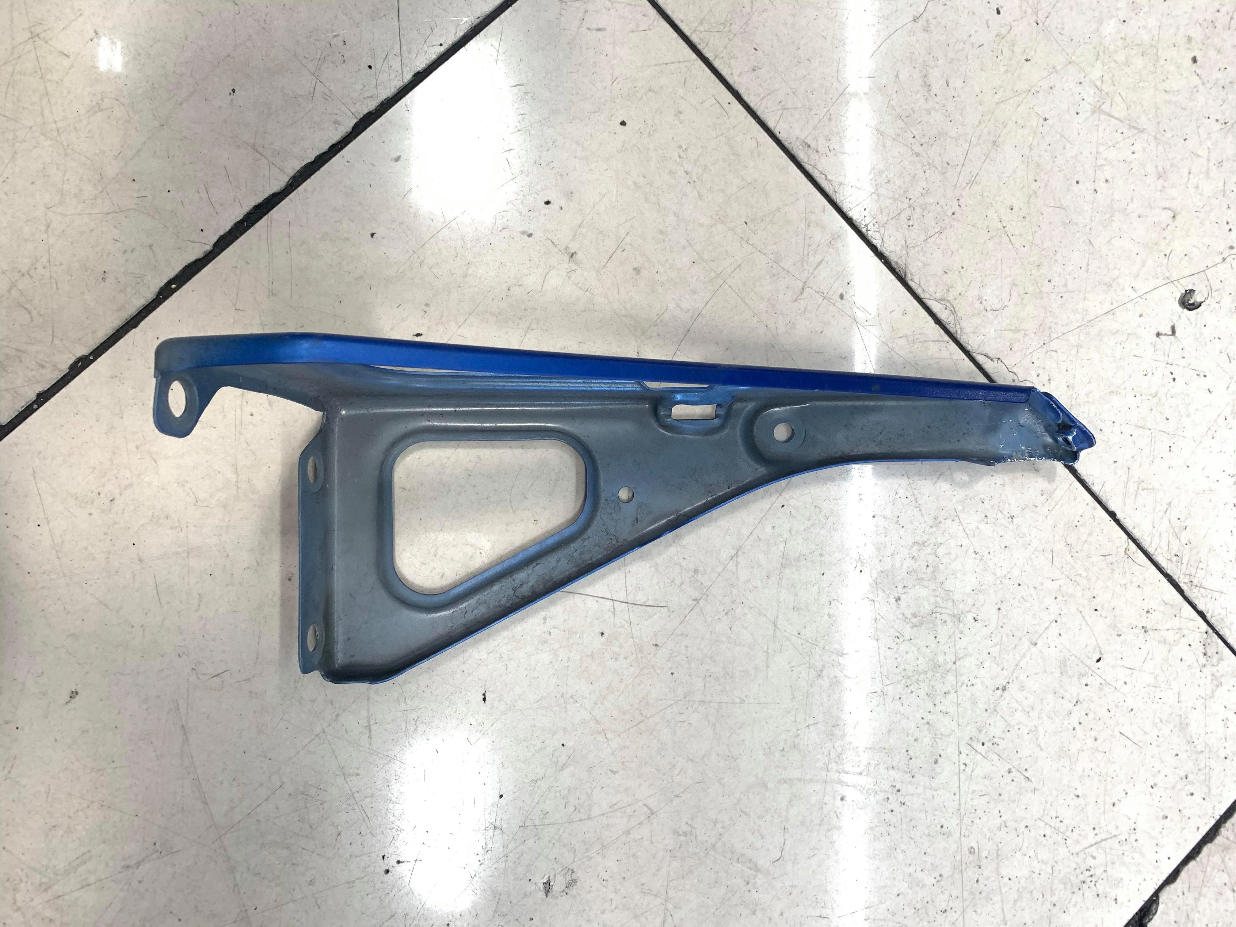 Used Honda S2000 Fender Stay Left