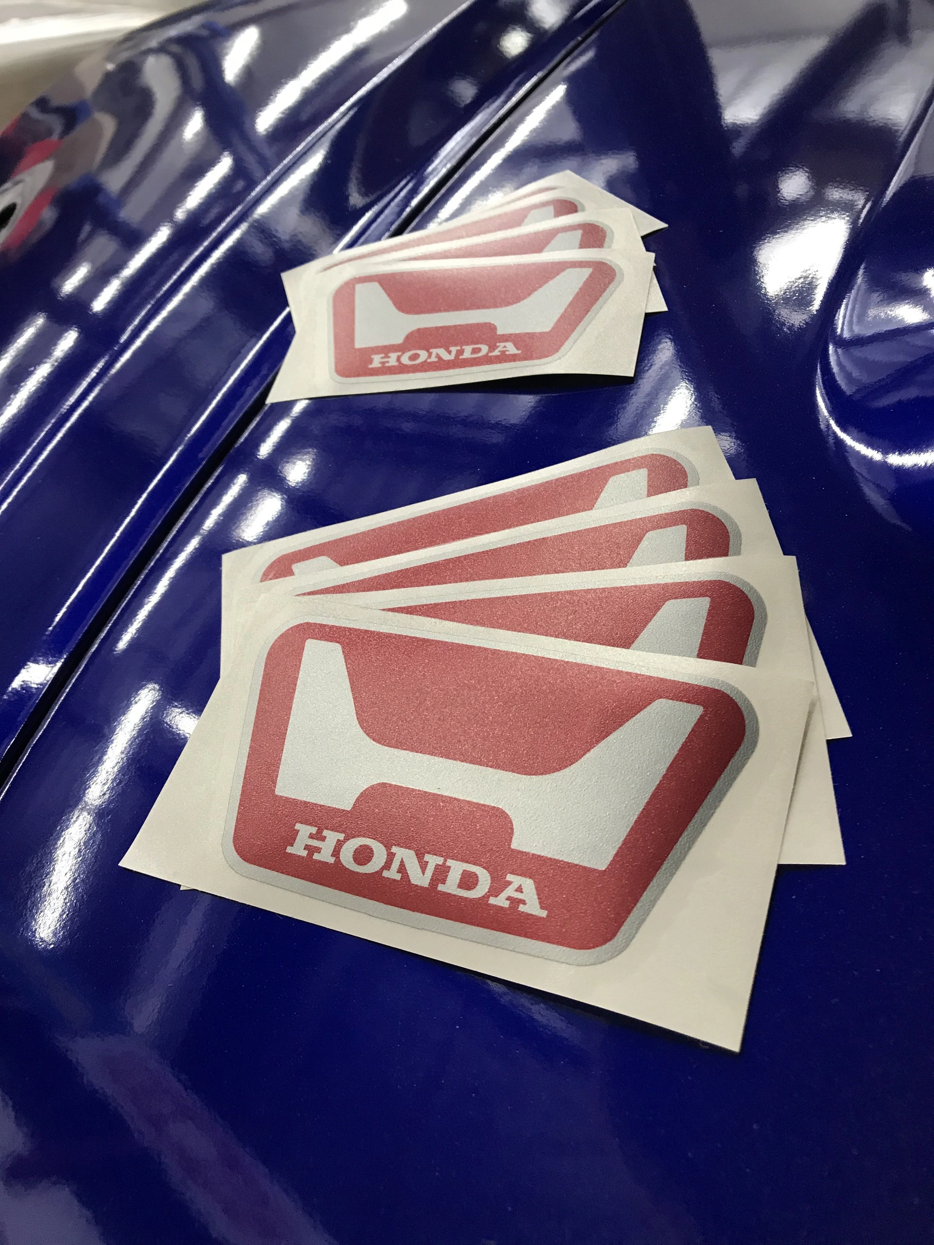 Vintage Style 1960s Honda S600 Red H Logo Decal Set - Image 3